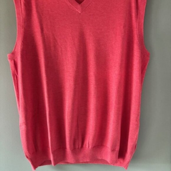 Brooks Brothers XL 100% Supima Cotton V-Neck Sweater Vest Red Wash Preppy Soft - Picture 2 of 5